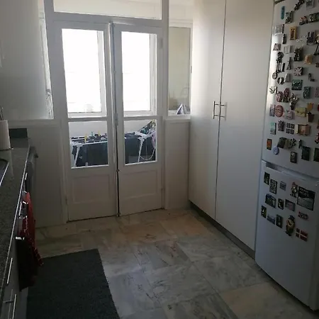 Apartamento Portela Szálloda